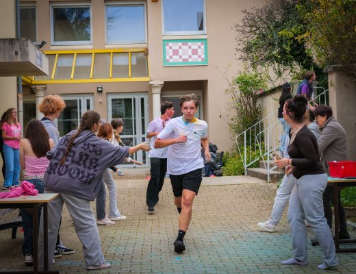 Color run des 80 ans du lycée de Champs-Sur-Yonne