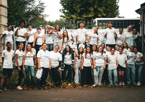 Color run des 80 ans du lycée de Champs-Sur-Yonne